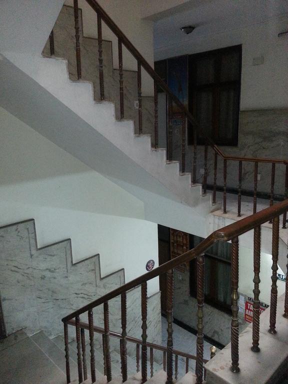 ניו דלהי Hotel Prince Palace מראה חיצוני תמונה