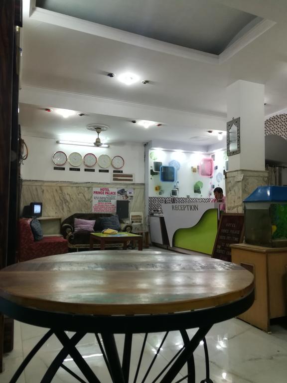 ניו דלהי Hotel Prince Palace מראה חיצוני תמונה