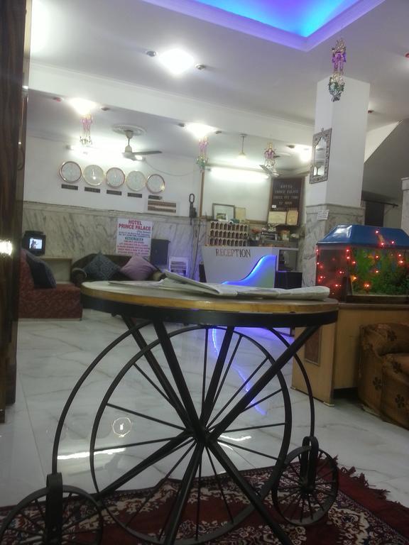 ניו דלהי Hotel Prince Palace מראה חיצוני תמונה